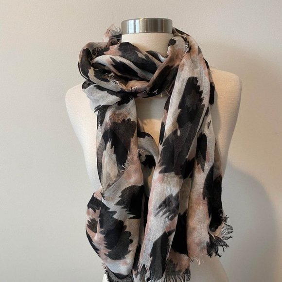 Women’s 6 scarves clothing accessories leopard lot box - Picture 6 of 6